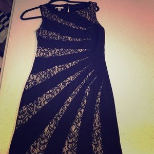 Black London Time Dress